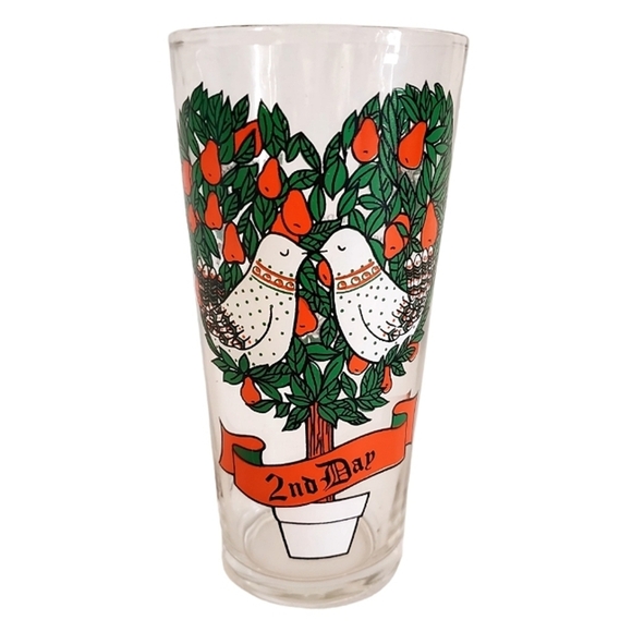 Twelve Days of Christmas Drinking Glass, 2nd Day Two Turtle Doves - Picture 1 of 5